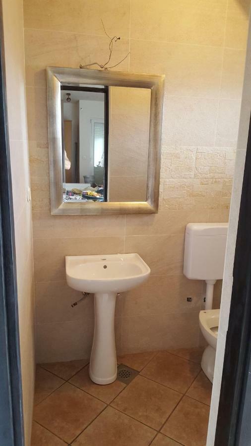 Bed and Breakfast Pansion Kaleb Brbinj Exterior foto